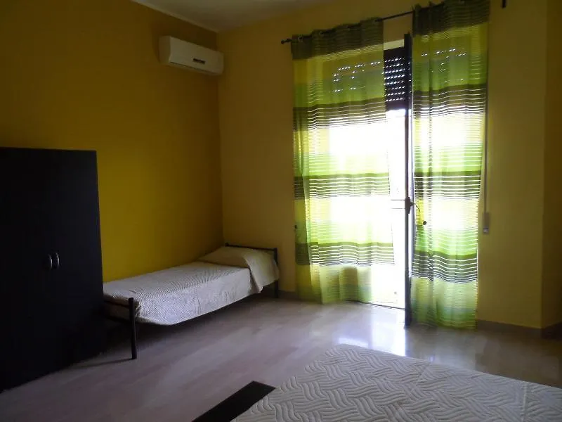 B&B Civico 115 Gaggi 3*,