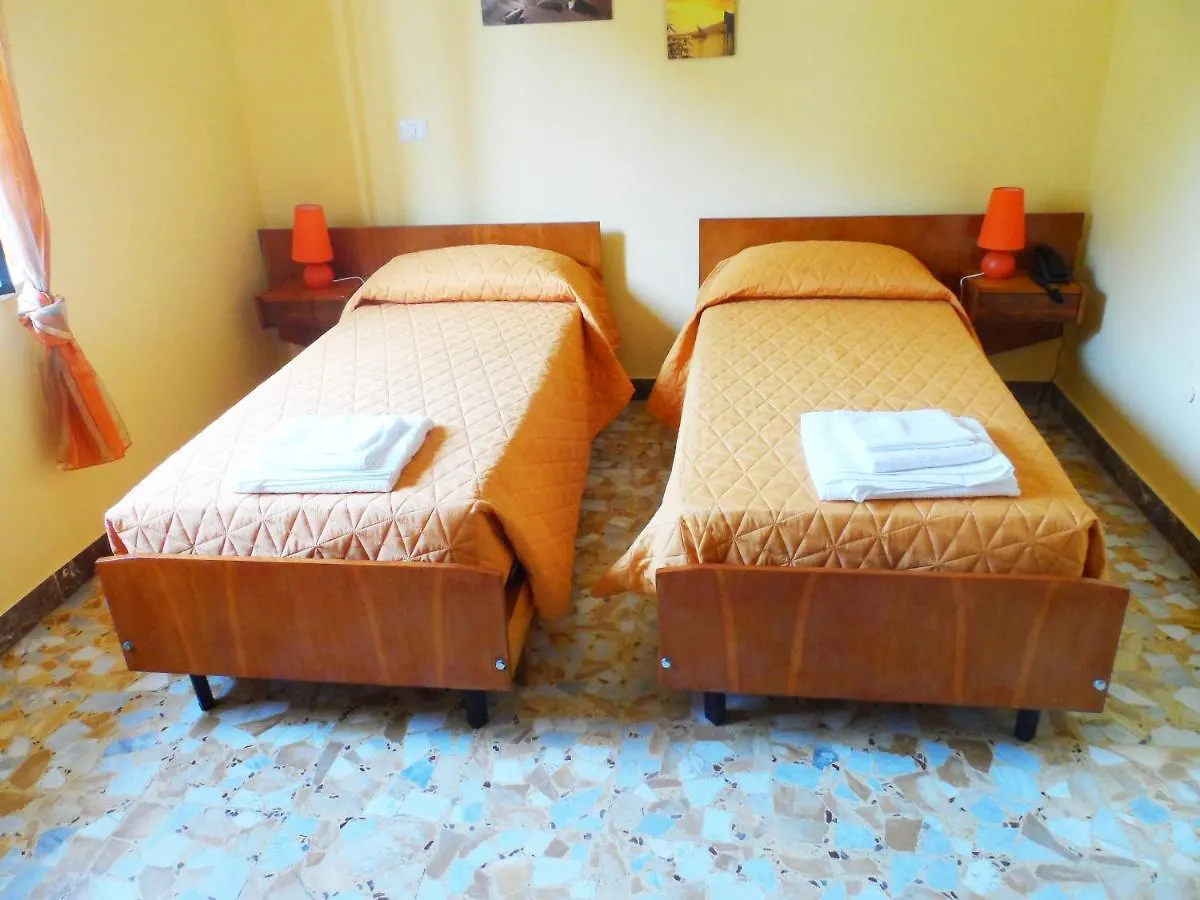 B&B Civico 115 Gaggi Bed & Breakfast