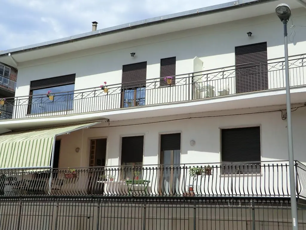 B&B Civico 115 Gaggi Bed & Breakfast