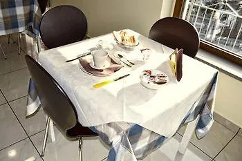 B&B Civico 115 Gaggi 3*,  Italia